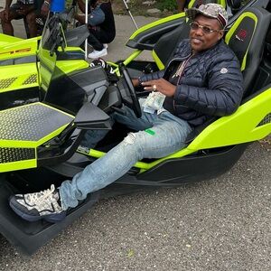 Meet your Posher, Detroit